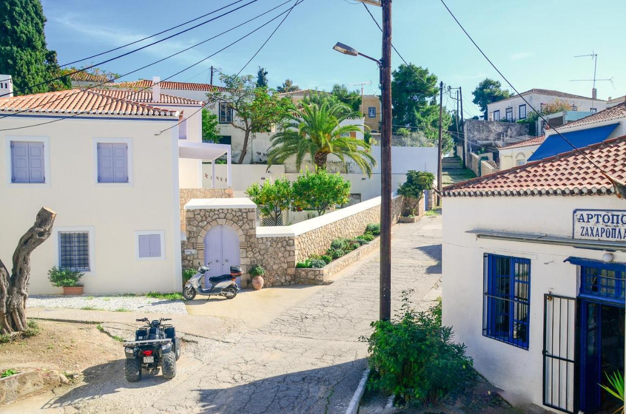 Villa Spetses Exterior foto
