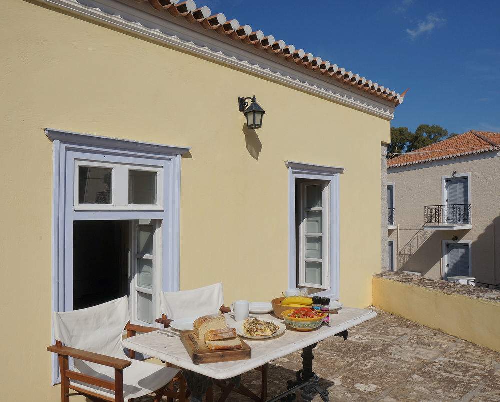 Villa Spetses Exterior foto